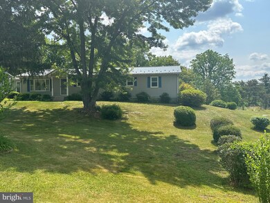 146 Crest Dr, Warfordsburg, PA 17267 - photo 3