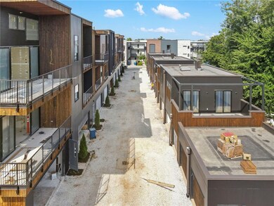 319 SE Market Aly unit 202, Bentonville, AR 72712 - photo 3