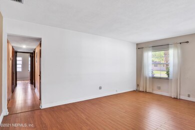 6431 Solandra Dr, Jacksonville, FL 32210 - photo 3