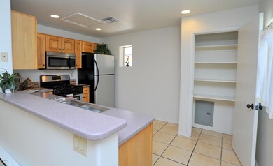 Kitchen & Pantry