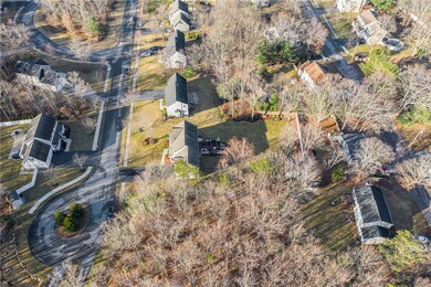 9 Conifer Ct, Coventry, RI 02816 - photo 3