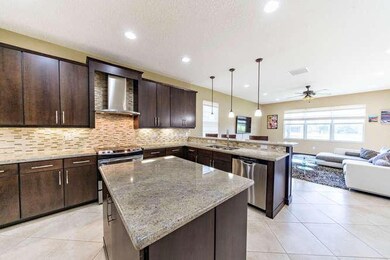 10540 Palacio Ridge Court-small-004-6-10