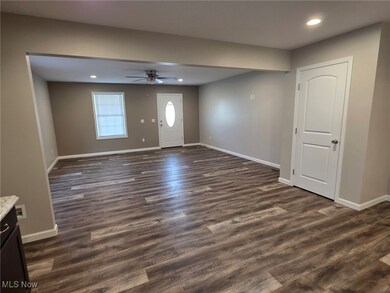 1840 Alexander Ave unit 1301, Geneva, OH 44041 - photo 5