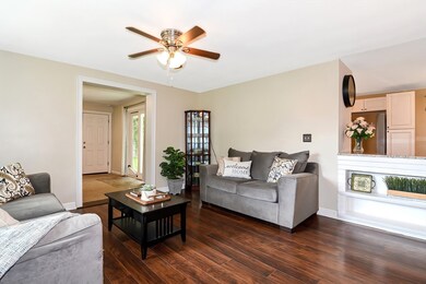 4 Malquinn Dr, Hopedale, MA 01747 - photo 6