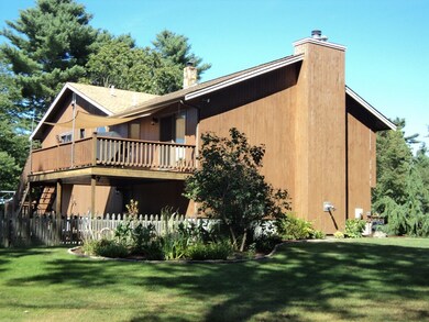 16 Strawberry Ln, North Dartmouth, MA 02747 - photo 3