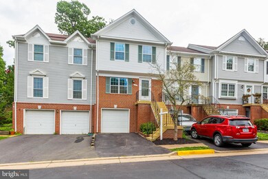 226 Finchingfield Ct, Sterling, VA 20165 - photo 2