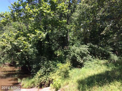 12508 Izaak Walton Dr, Bristow, VA 20136 - photo 2