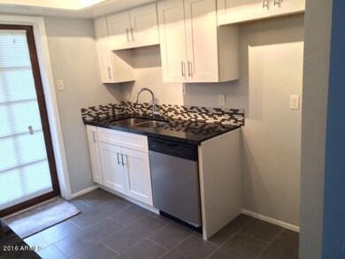 Hampton kitchen 4