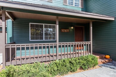 61479 Rock Bluff Ln, Bend, OR 97702 - photo 4