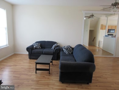 7 Shawn Ln, Bear, DE 19701 - photo 2