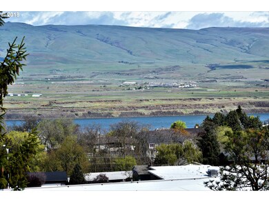 1413 E 21st St, the Dalles, OR 97058 - photo 4