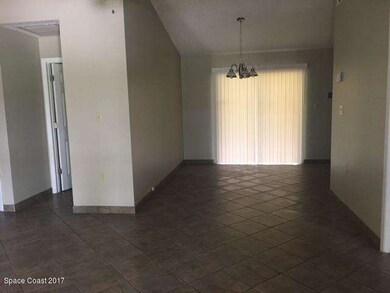132225_Dining Room