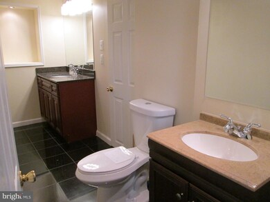 6394 Looking Glass Ln, Columbia, MD 21045 - photo 3