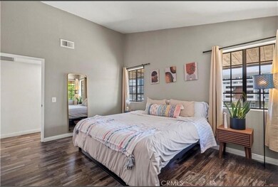 6545 Reseda Blvd unit 17, Reseda, CA 91335 - photo 7