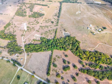 000 Deep Creek, Rhome, TX 76078 - photo 3