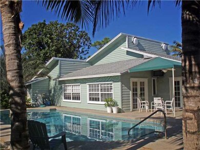 Swimming Pool/Hot Tub/Sauna.