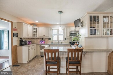 77 Holly Dr, West Deptford, NJ 08096 - photo 6