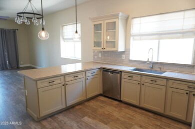 254 N Stanley Place, Chandler, AZ 85226 - photo 3