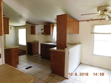 Breakfast area and Kitchen