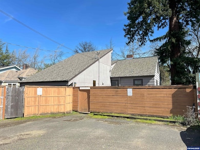 430 SW 6th St, Corvallis, OR 97333 - photo 7