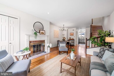 32 E Montgomery St, Baltimore, MD 21230 - photo 6