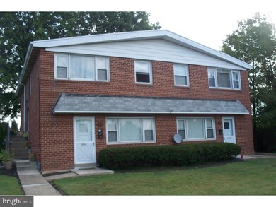 511a W 8th St, Lansdale, PA 19446 - photo 2