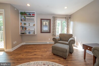 300 Winding Way unit B24, Downingtown, PA 19335 - photo 6