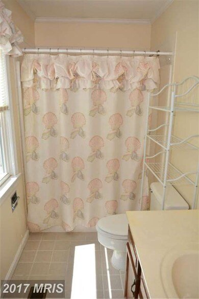 4411 Angelica Dr, Huntingtown, MD 20639 - photo 5