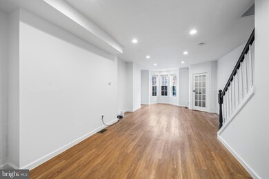 2454 Amber St, Philadelphia, PA 19125 - photo 7