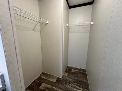 267 New Mexico unit 267, Belleville, MI 48111 - photo 6