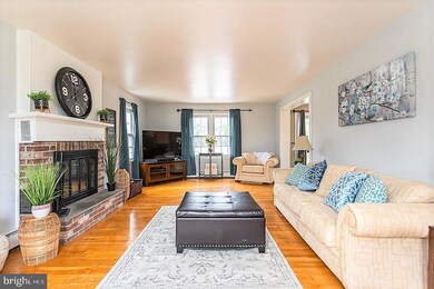 3776 Pickertown Rd, Chalfont, PA 18914 - photo 4