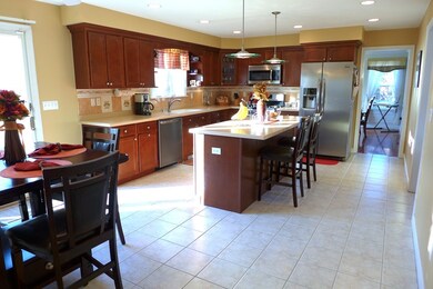 15 Kensington Rd, Attleboro, MA 02703 - photo 5