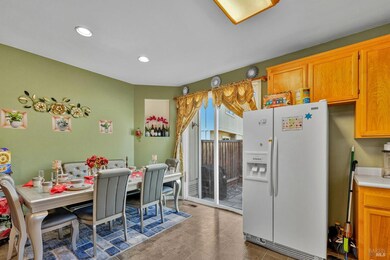 111 Mark West Commons Cir, Santa Rosa, CA 95403 - photo 7