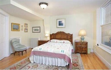 413 Beacon St unit 2, Boston, MA 02115 - photo 3
