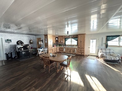 34703 Lyman Rd, Bucklin, MO 64631 - photo 5