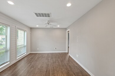 3838 Alsace St, Houston, TX 77021 - photo 6