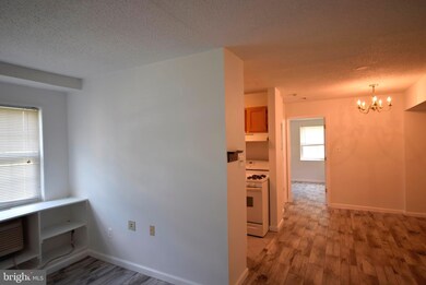 2239 Farrington Ave unit 101, Alexandria, VA 22303 - photo 4
