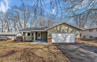 12220 101st Ave N, Maple Grove, MN 55369 - photo 4