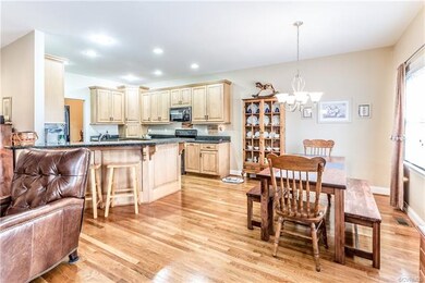 11600 Granary Hills Dr, Amelia Court House, VA 23002 - photo 7