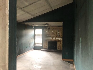 707 Pearl Ave S, Douglas, GA 31533 - photo 6