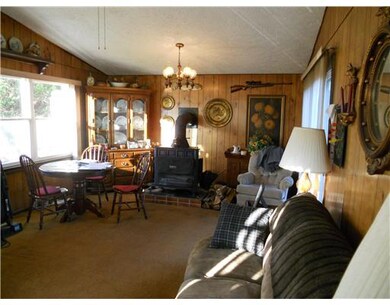 Den/Family/Great Room. Bright familly room with wo