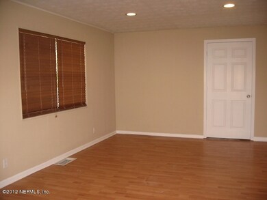 1754 Starwan Rd E, Jacksonville, FL 32211 - photo 5