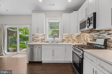 608 Laurel Ave, Laurel, MD 20707 - photo 5