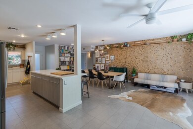 1330 E Verde Ln, Phoenix, AZ 85014 - photo 5