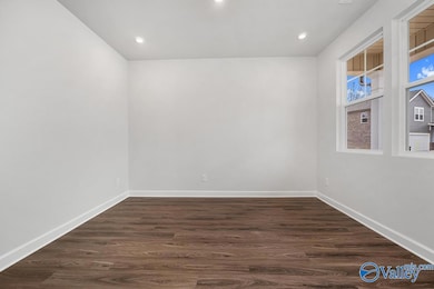 140 Vulcan St, Owens Cross Roads, AL 35763 - photo 7