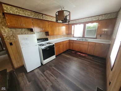 814 Mill St, Tipton, IN 46072 - photo 7