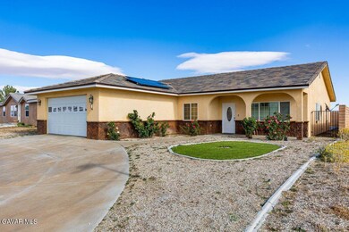 20552 Verde Vista Pkwy, California City, CA 93505 - photo 4