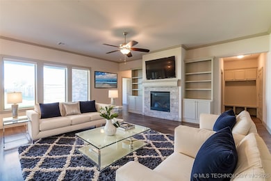 631 E 126th St S, Jenks, OK 74037 - photo 7