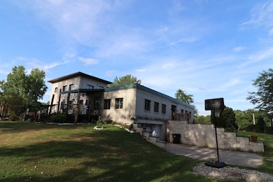 10792 N 600 E, Demotte, IN 46310 - photo 3