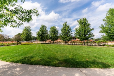 119 E Railroad Ave, Bartlett, IL 60103 - photo 4